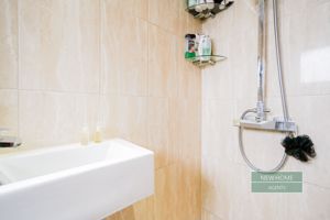 Photo 29- click for photo gallery